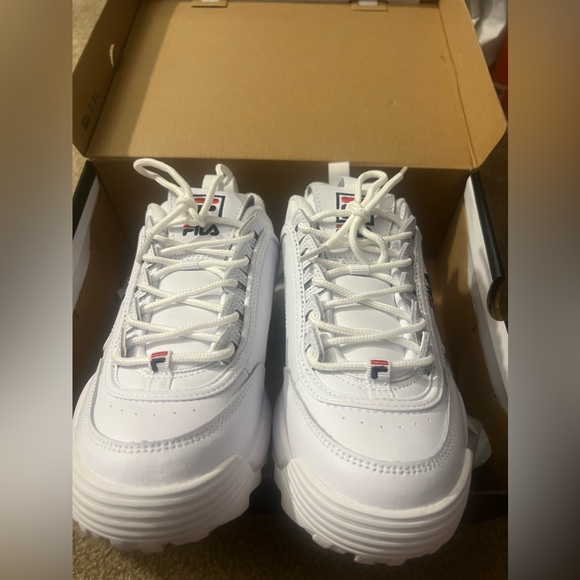 Women’s Fila disruptor - Picture 5 of 5